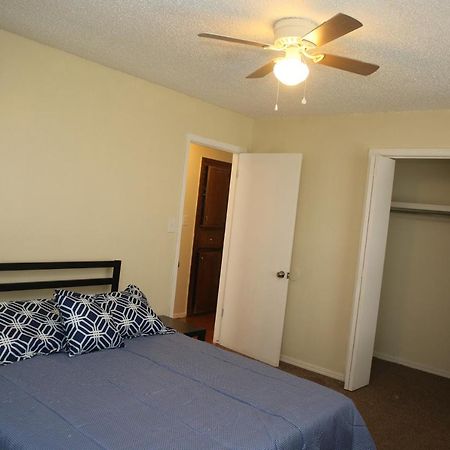 2 Bed/ 1 Bath Next To Ft. Sill Lägenhet Lawton Exteriör bild