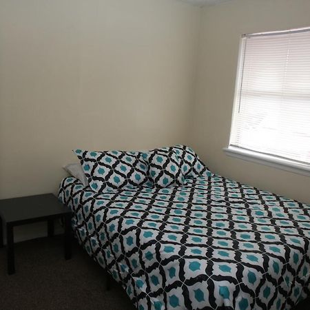 2 Bed/ 1 Bath Next To Ft. Sill Lägenhet Lawton Exteriör bild